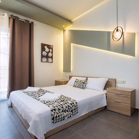 Studios & Apartments Elisabeta 利迈纳里亚 外观 照片