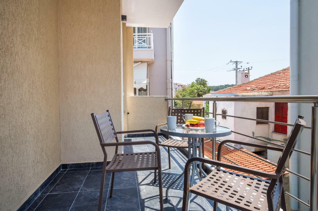 Studios & Apartments Elisabeta 利迈纳里亚 外观 照片