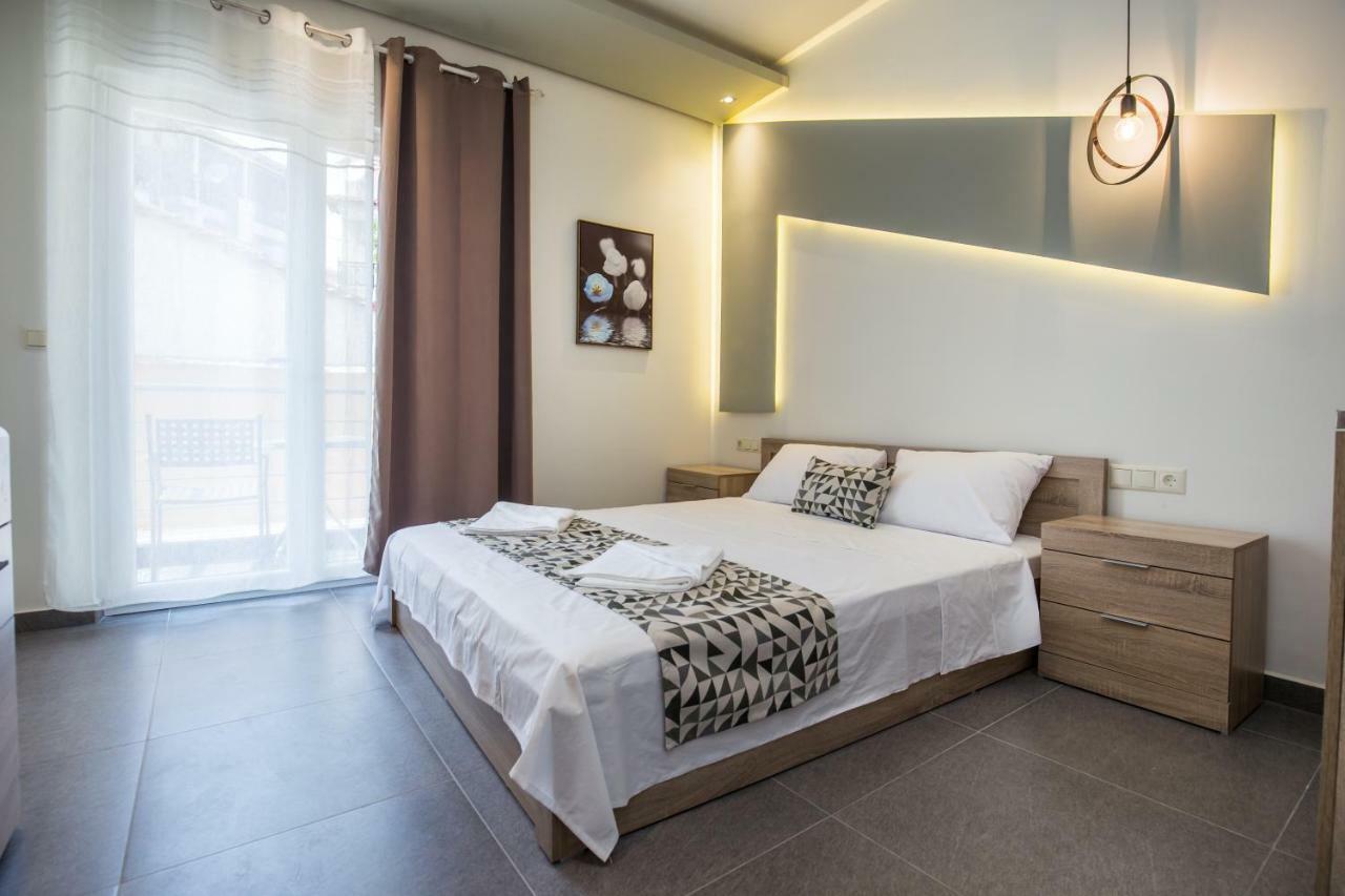 Studios & Apartments Elisabeta 利迈纳里亚 外观 照片