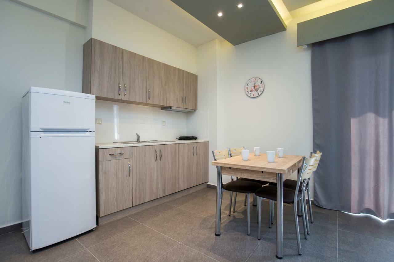 Studios & Apartments Elisabeta 利迈纳里亚 外观 照片