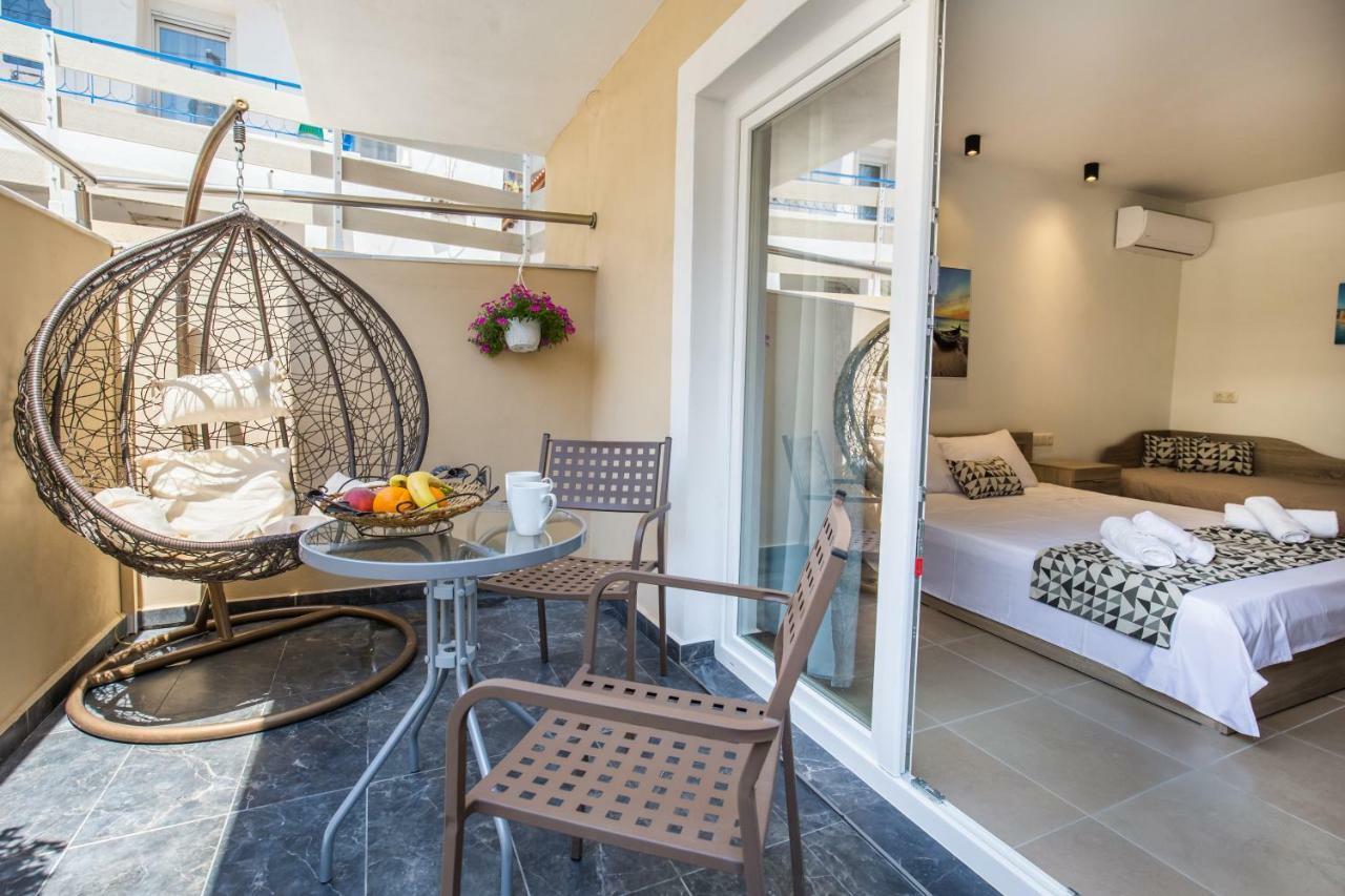 Studios & Apartments Elisabeta 利迈纳里亚 外观 照片